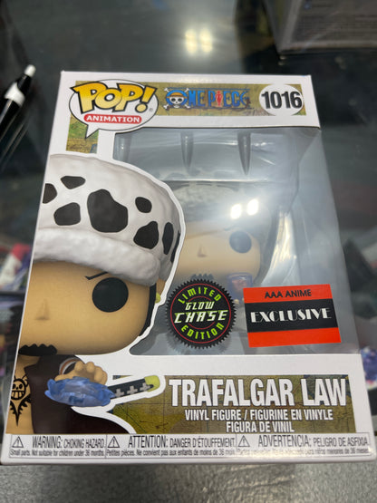 Trafalgar Law (One Piece)- Funko Pop! #1016 (AAA Anime- Chase)