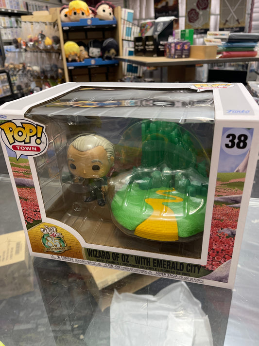 Wizard of Oz W/ Emerald City- Funko Pop! Town #38